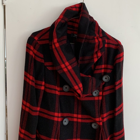 Red/black plaid tribal coat. Size 8. - Picture 4 of 5